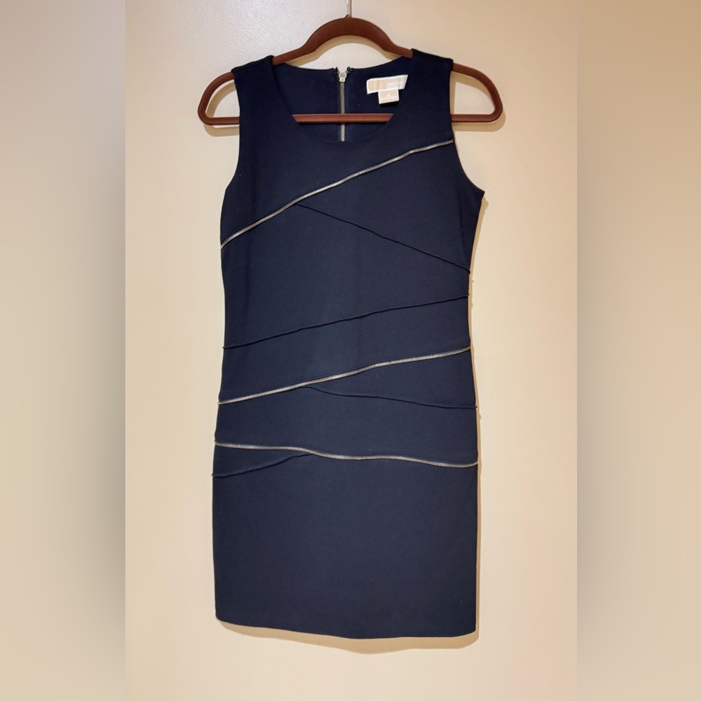 Sleeveless Black Zip-Accent Sheath Dress